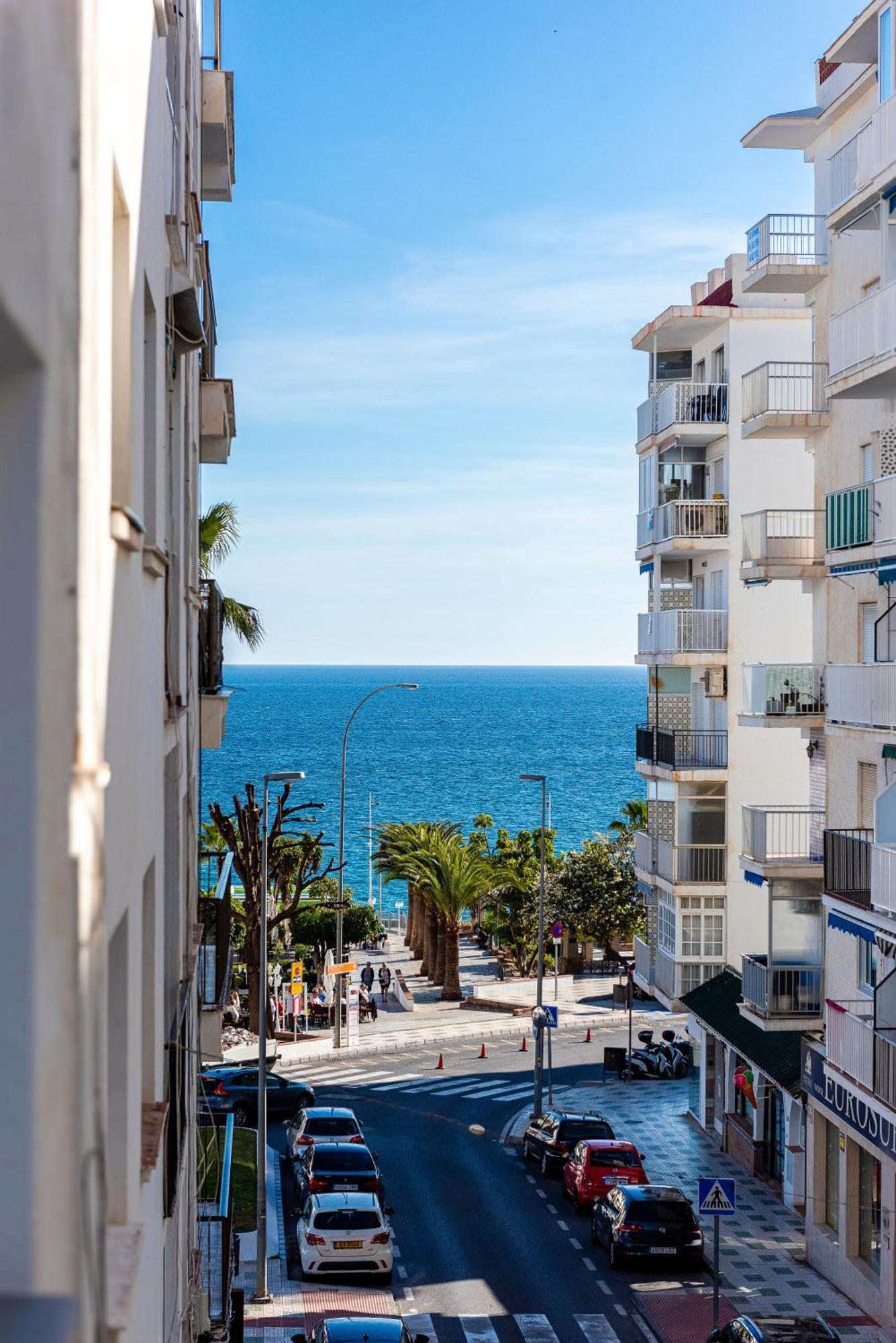 Edificio Sirena Apartment Nerja Luaran gambar